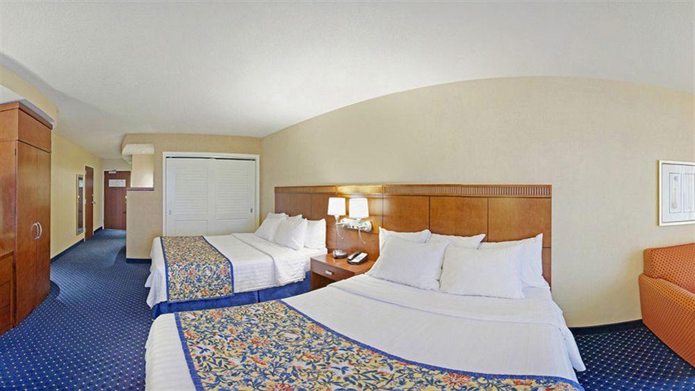 Courtyard Des Moines Ankeny Hotell Eksteriør bilde