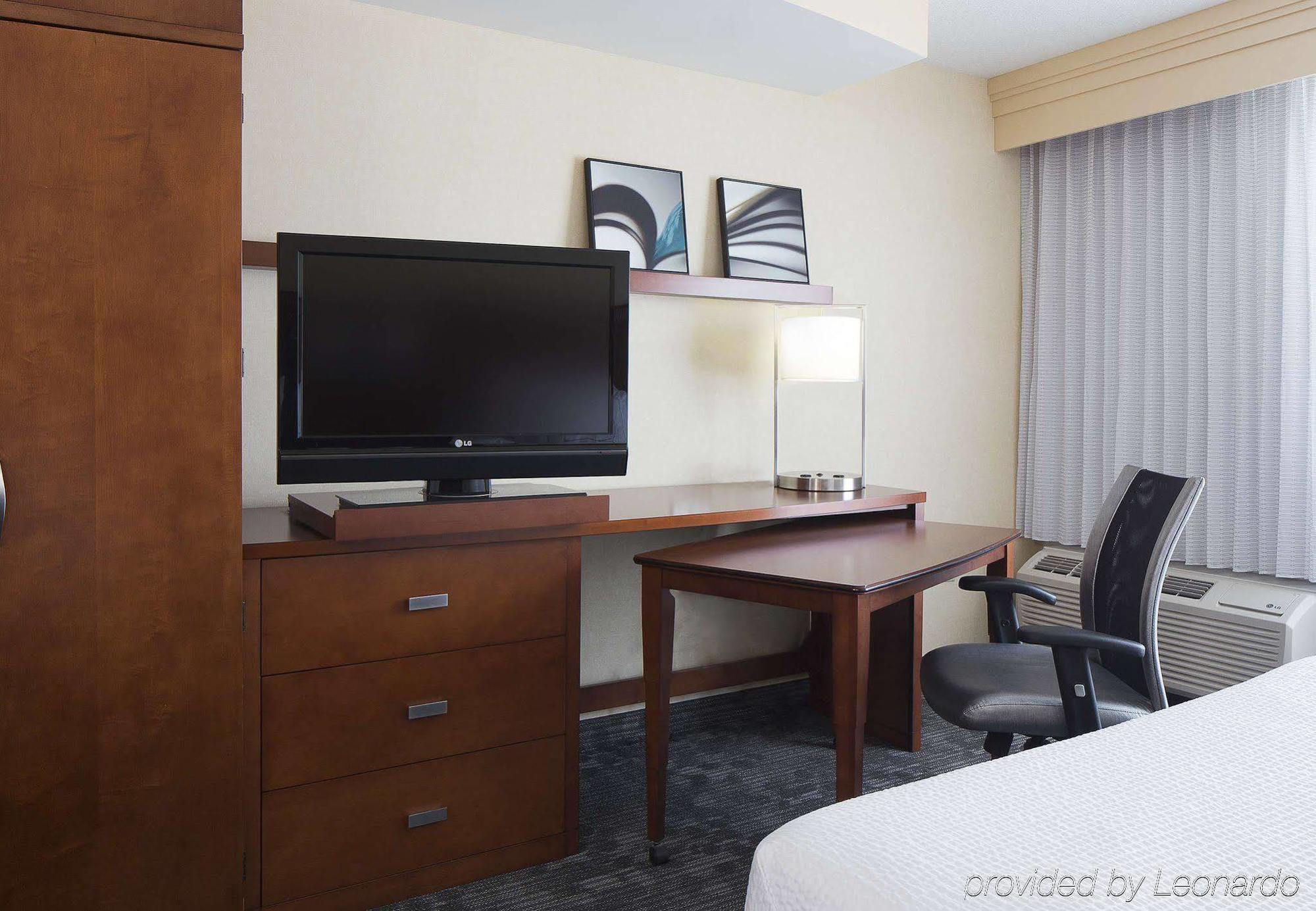 Courtyard Des Moines Ankeny Hotell Eksteriør bilde